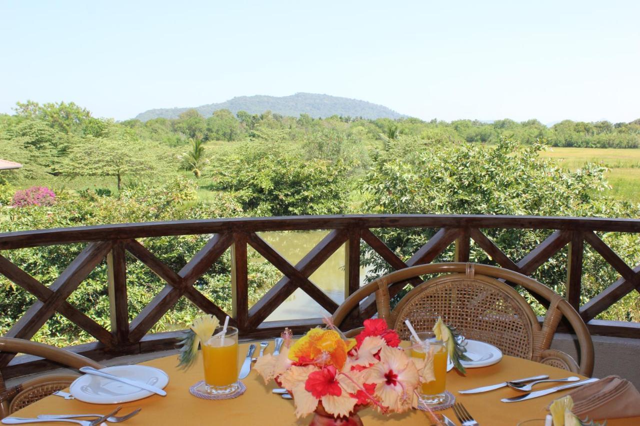 Hibiscus Garden Hotel Tissamaharama Dış mekan fotoğraf
