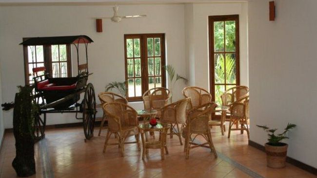 Hibiscus Garden Hotel Tissamaharama Restoran fotoğraf